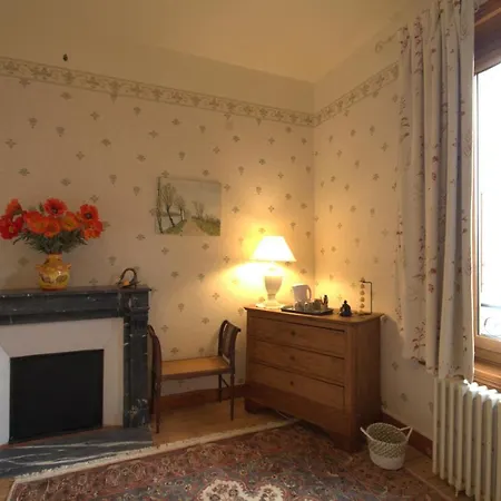 فندق مبيت وإفطار Petit Manoir Du Bosc La Neuville-du-Bosc