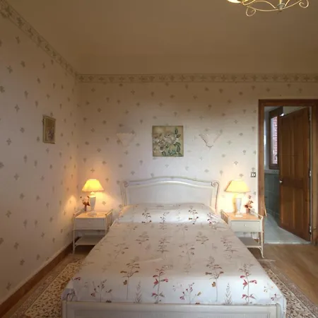 Petit Manoir Du Bosc * La Neuville-du-Bosc